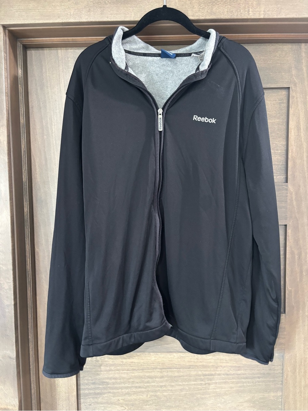 Reebok Men's Black Full-Zip Performance Jacket with Gray Lining